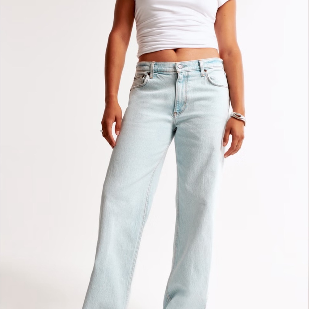 Abercrombie & Fitch Women's Vintage Low Rise Baggy Jean